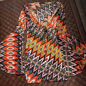 Symphony 70’s Style Mini Dress w/Bell Sleeves Size S